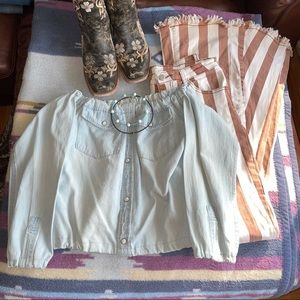 Wrangler size small off the shoulder denim top